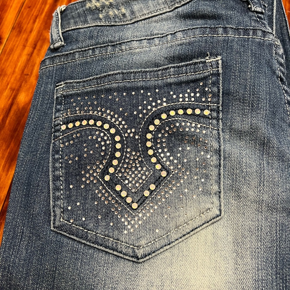 Machine Ripped Jeans. Size 7. - Picture 12 of 14